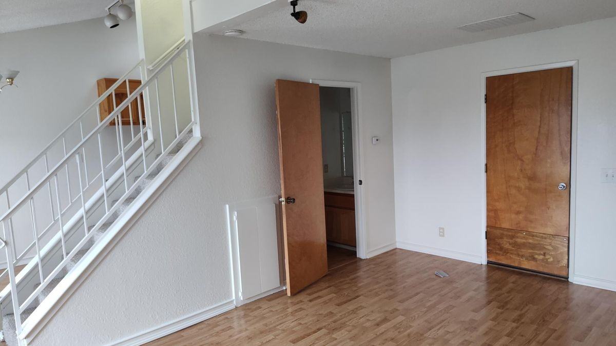 1216 Baden Ave - Photo 6 of 34