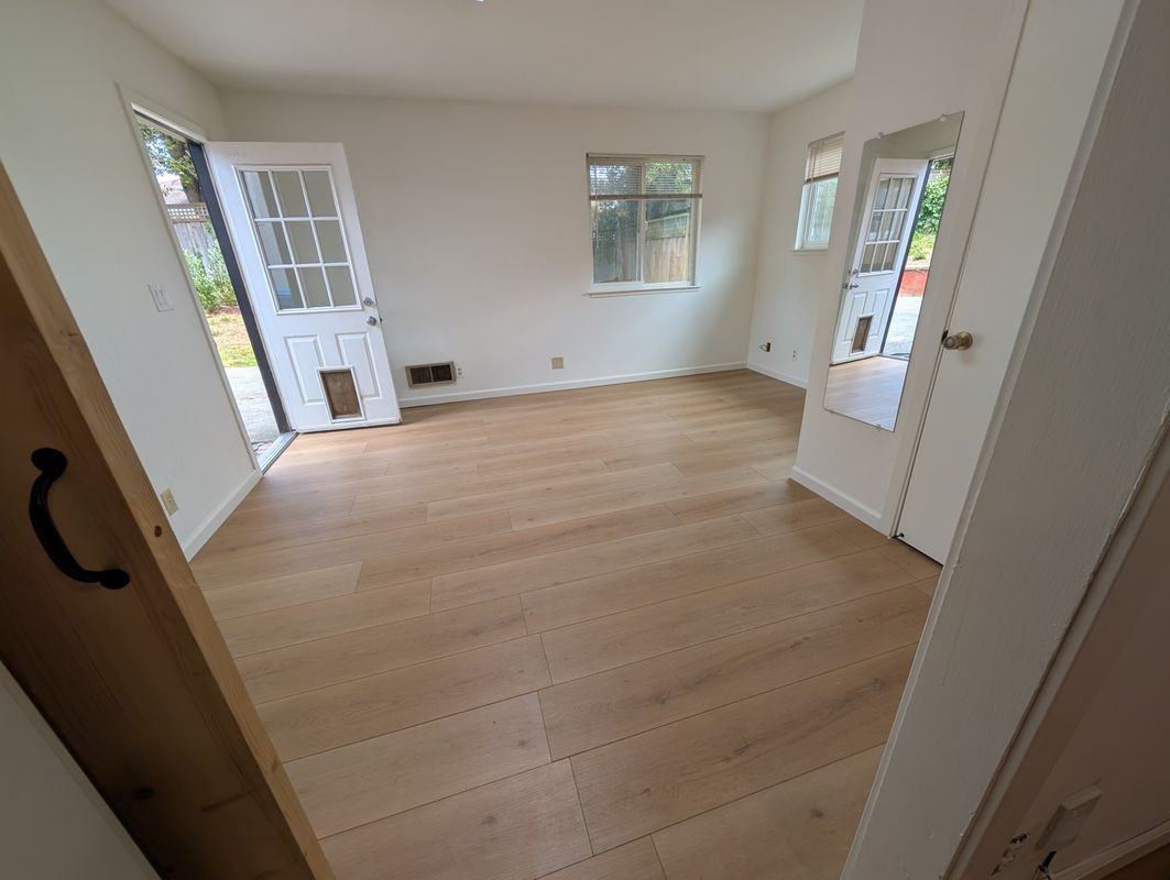 1130 Vermont Way ##1b - Photo 6 of 8