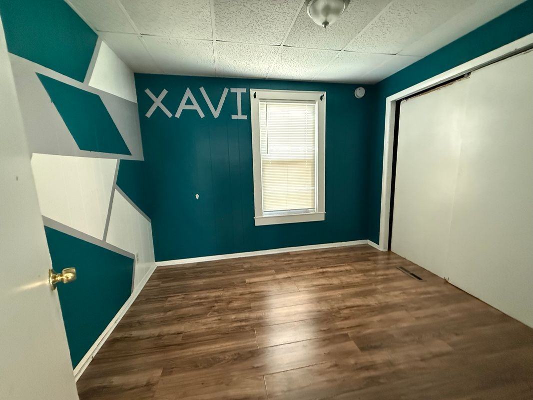 1287 N Main St - Photo 5 of 8