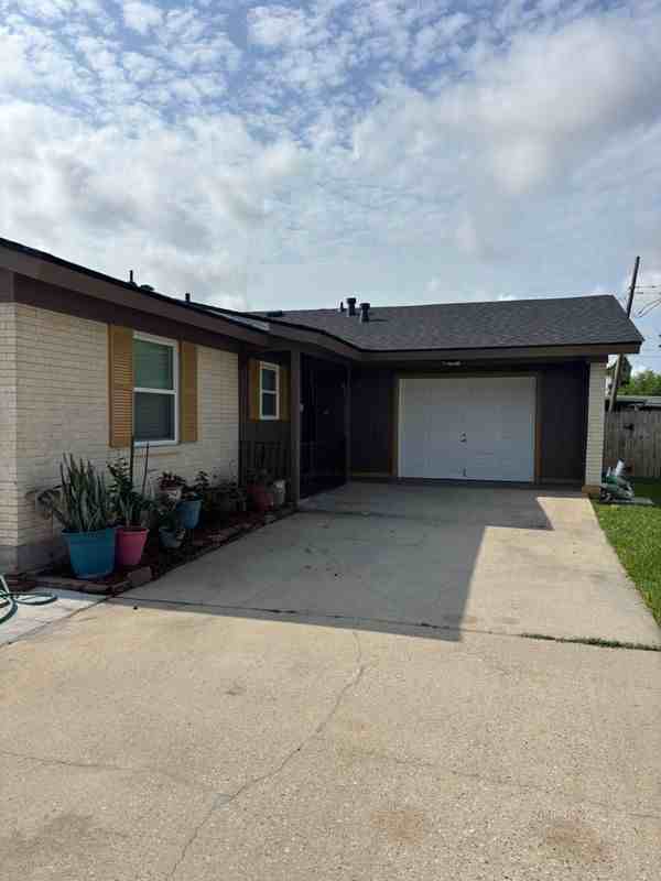 2160 Esplanade Pl - Photo 5 of 5