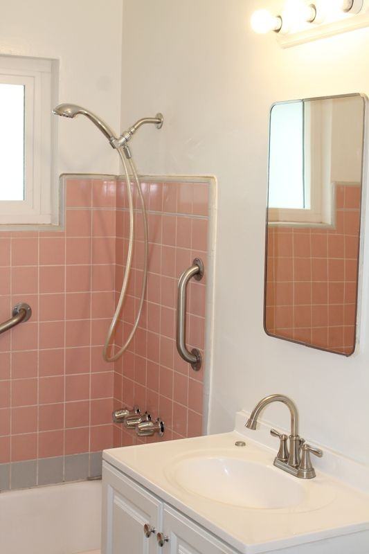 445 E Providencia Ave ##A - Photo 5 of 6