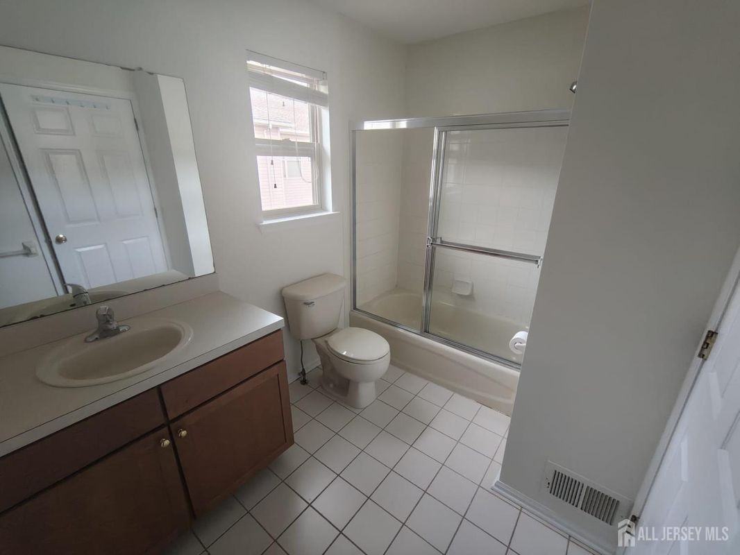 468 Great Beds Ct - Photo 5 of 9