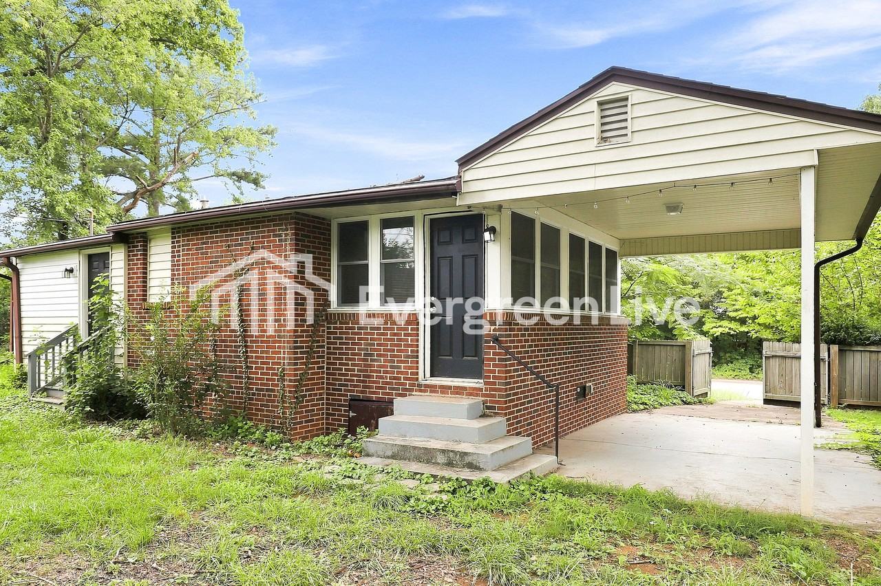 308 Melbourne Rd - Photo 3 of 10