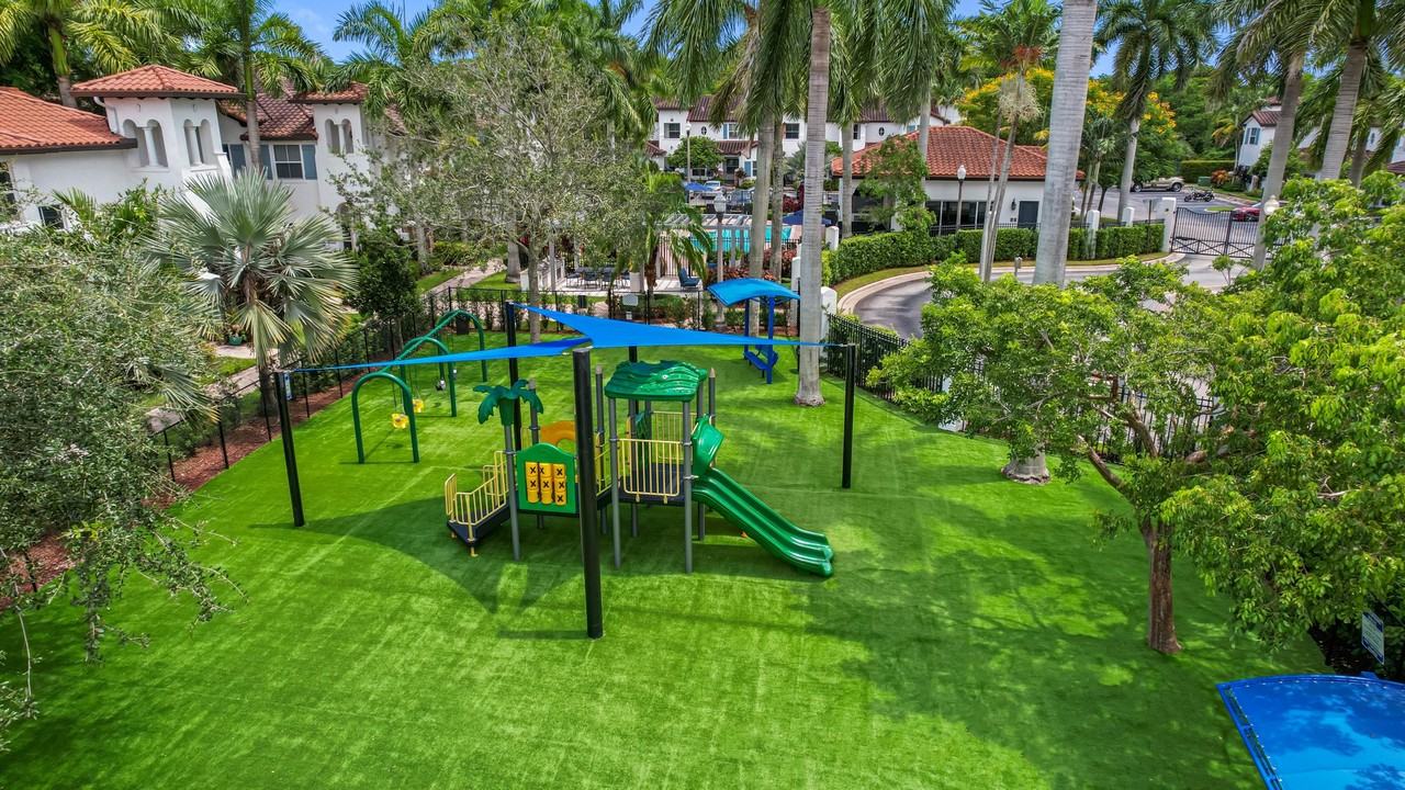 The Isles - Photo 4 of 45