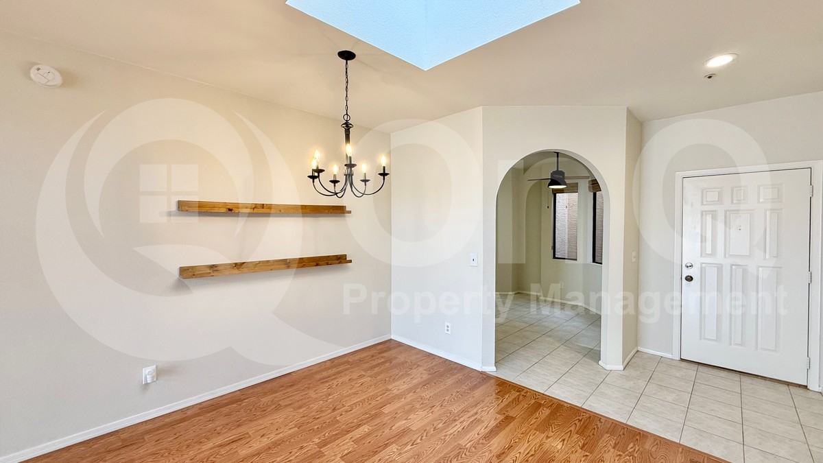 10944 N 117th Pl - Photo 7 of 26