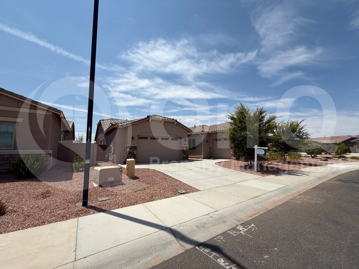 19693 W Monterey Way - Photo 2 of 30