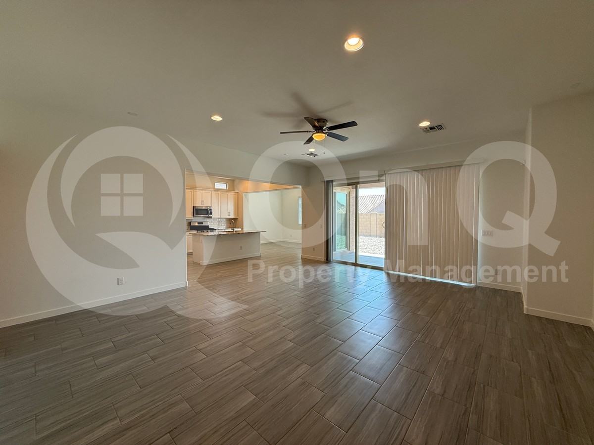 19693 W Monterey Way - Photo 4 of 30