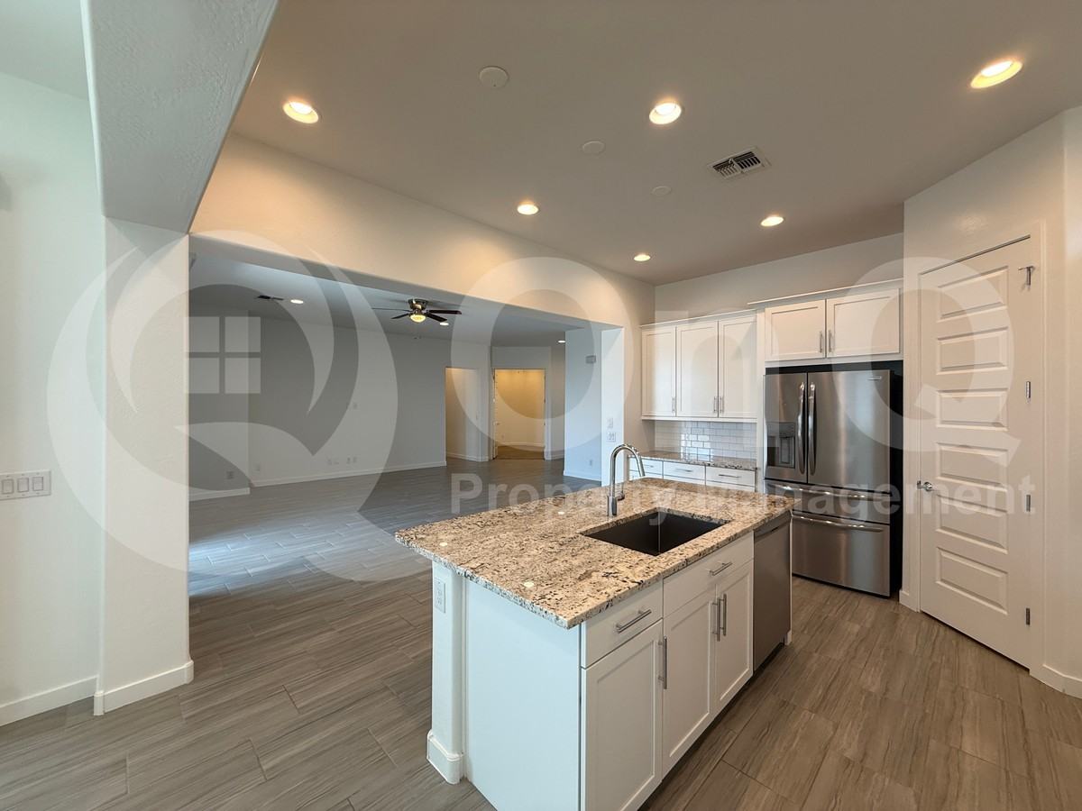 19693 W Monterey Way - Photo 6 of 30