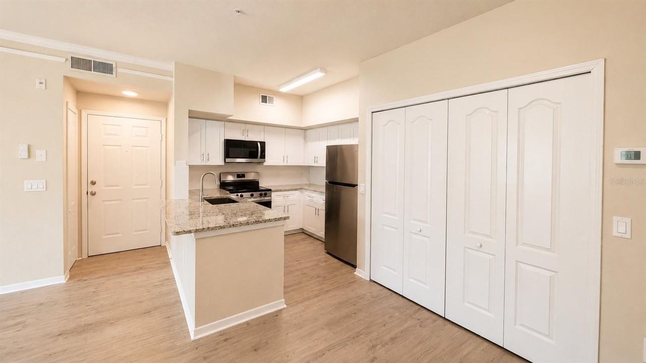 4142 Central Sarasota Pkwy - Photo 5 of 19