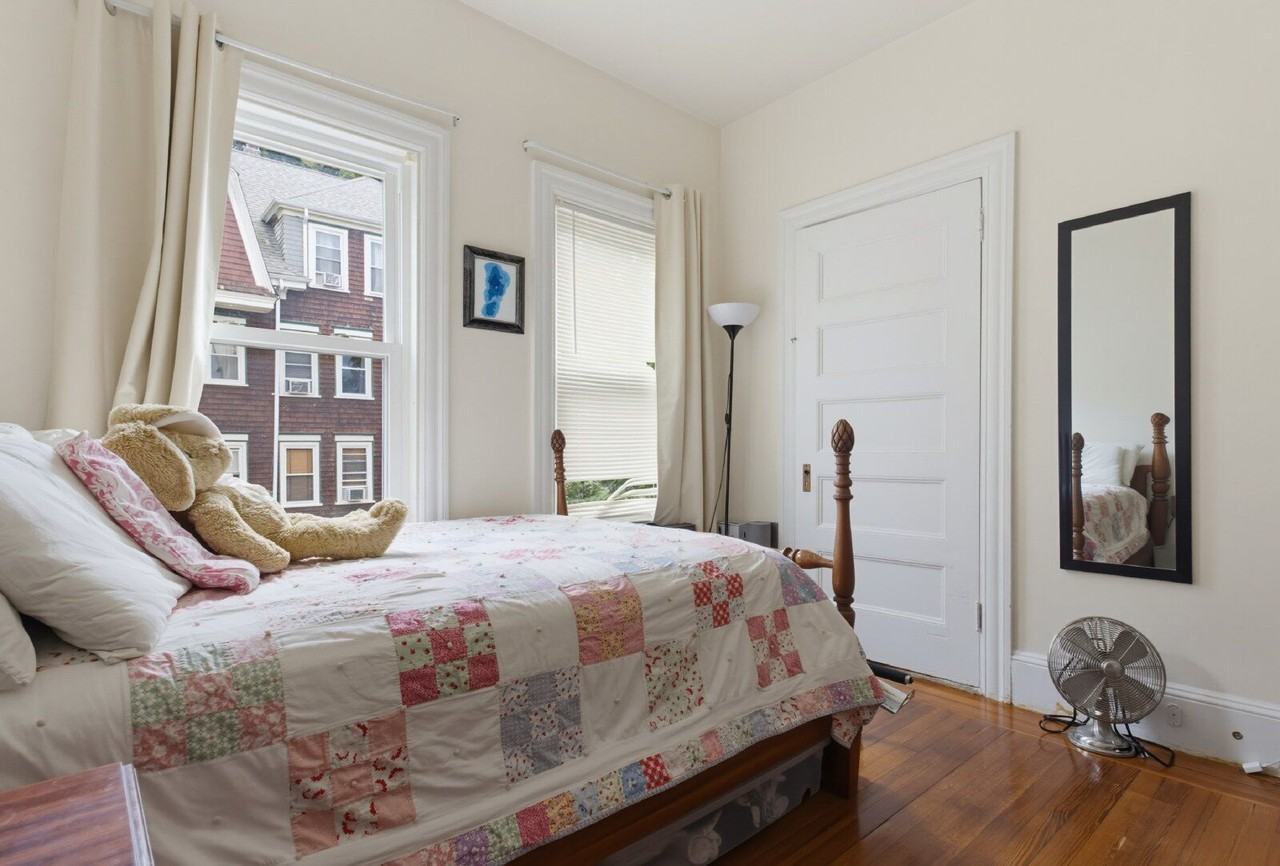 41 Warren Ave #2 - Photo 6 of 15