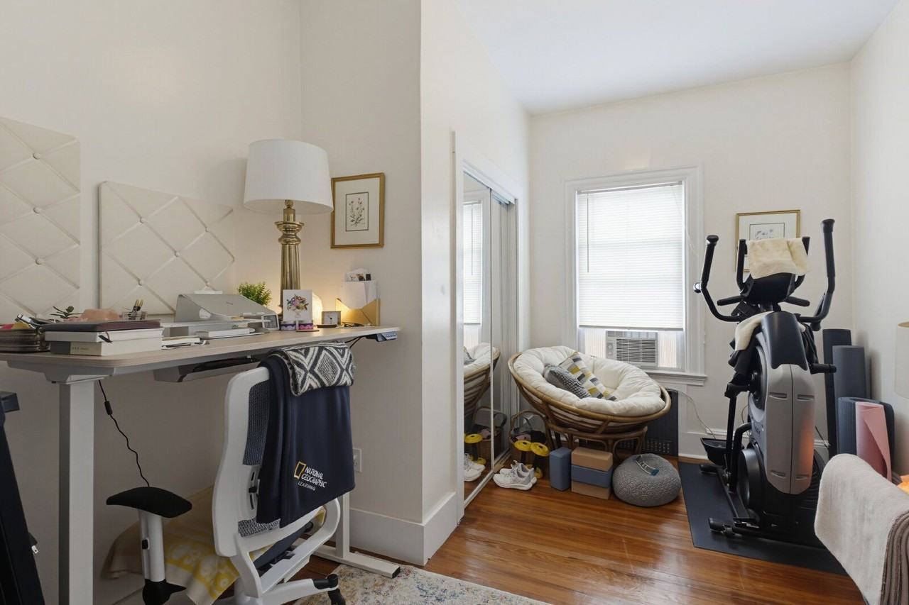 41 Warren Ave #2 - Photo 7 of 15