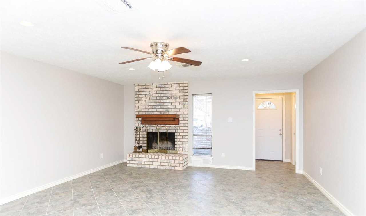 20814 Westgreen Ct - Photo 5 of 26