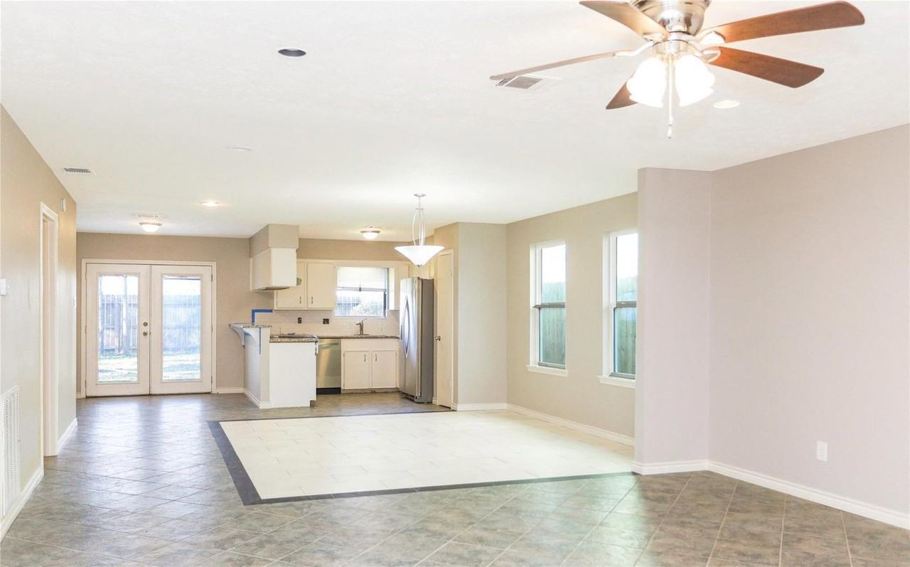 20814 Westgreen Ct - Photo 6 of 26