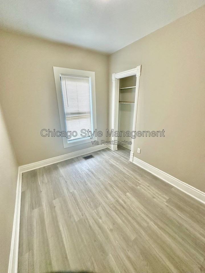 2835 W 38th Pl #1 - Photo 7 of 19