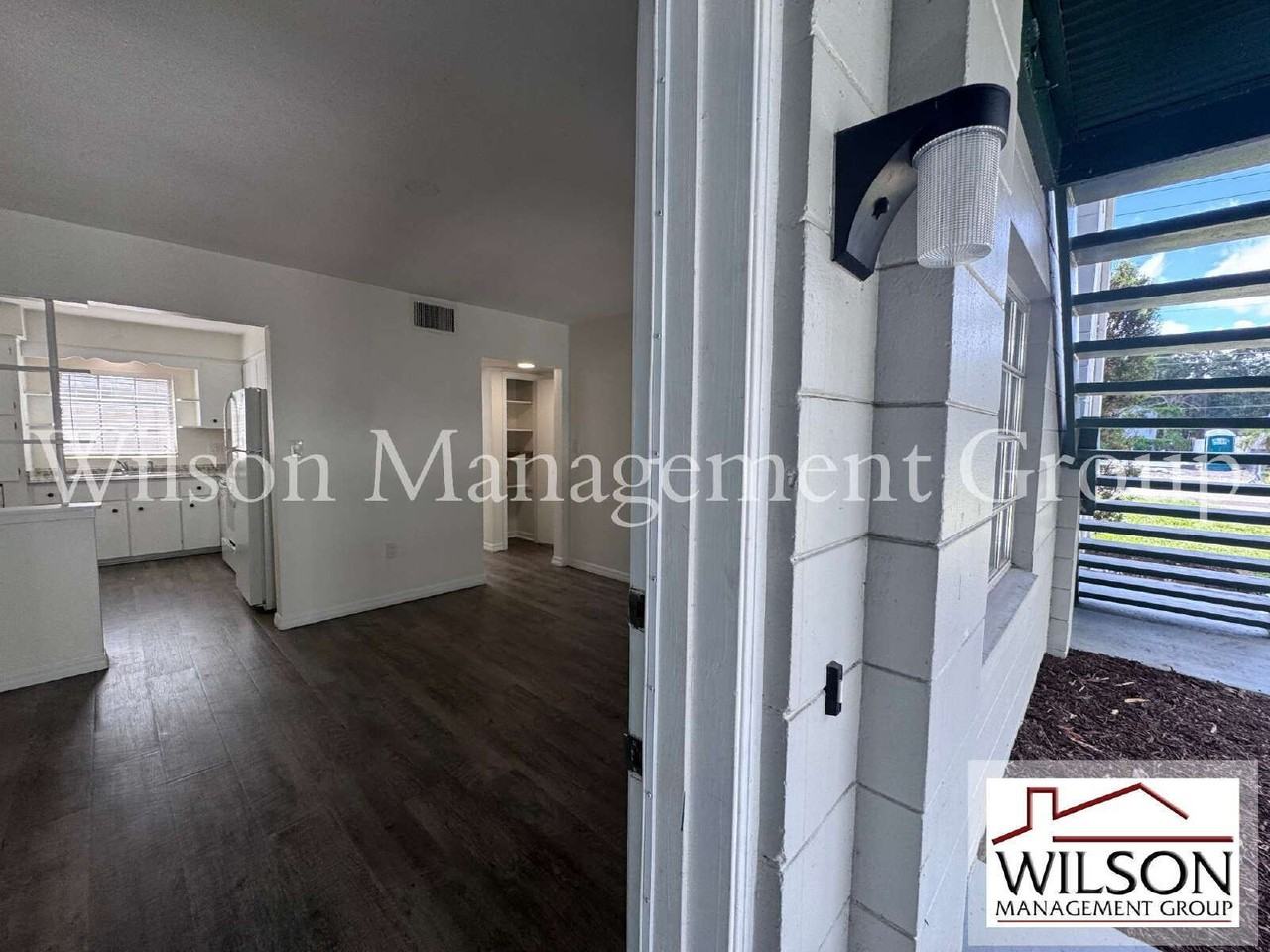 805 Vassar St #A - Photo 4 of 25