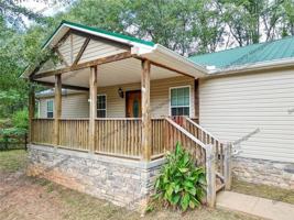 featured image of 112 Aiken St
