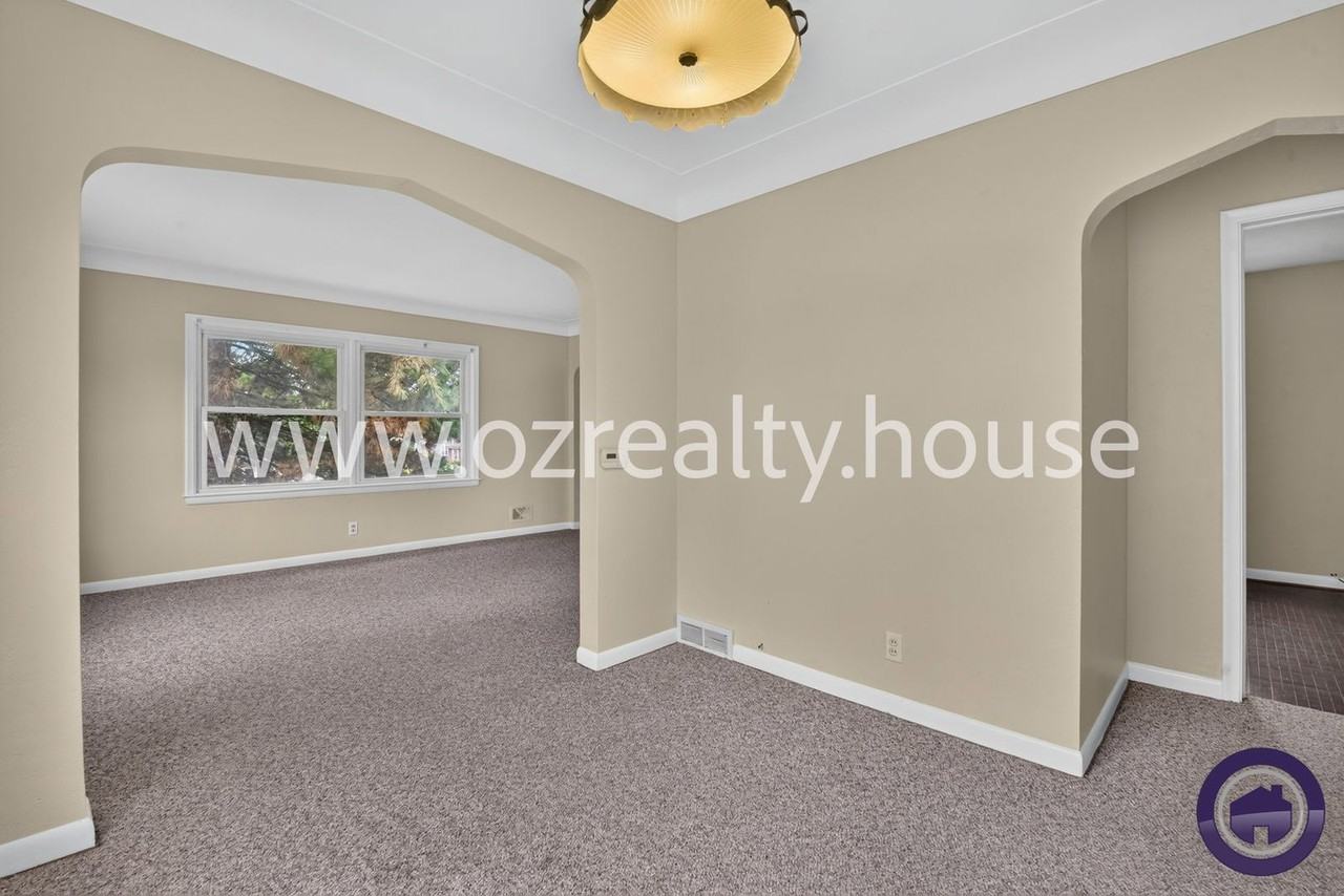 1630 Eleanor Ave - Photo 6 of 17