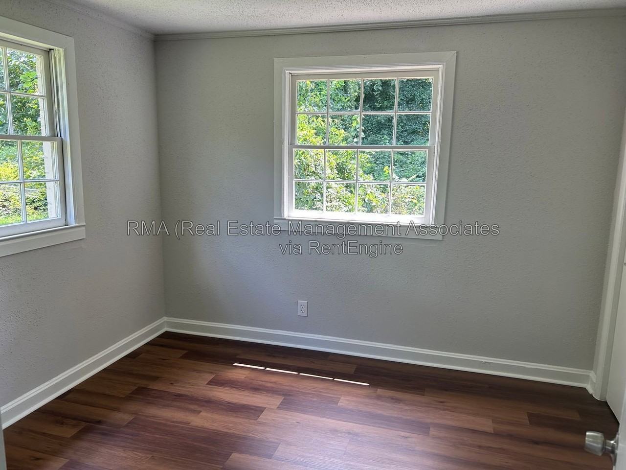 1340 Drewery Ave #A - Photo 2 of 6