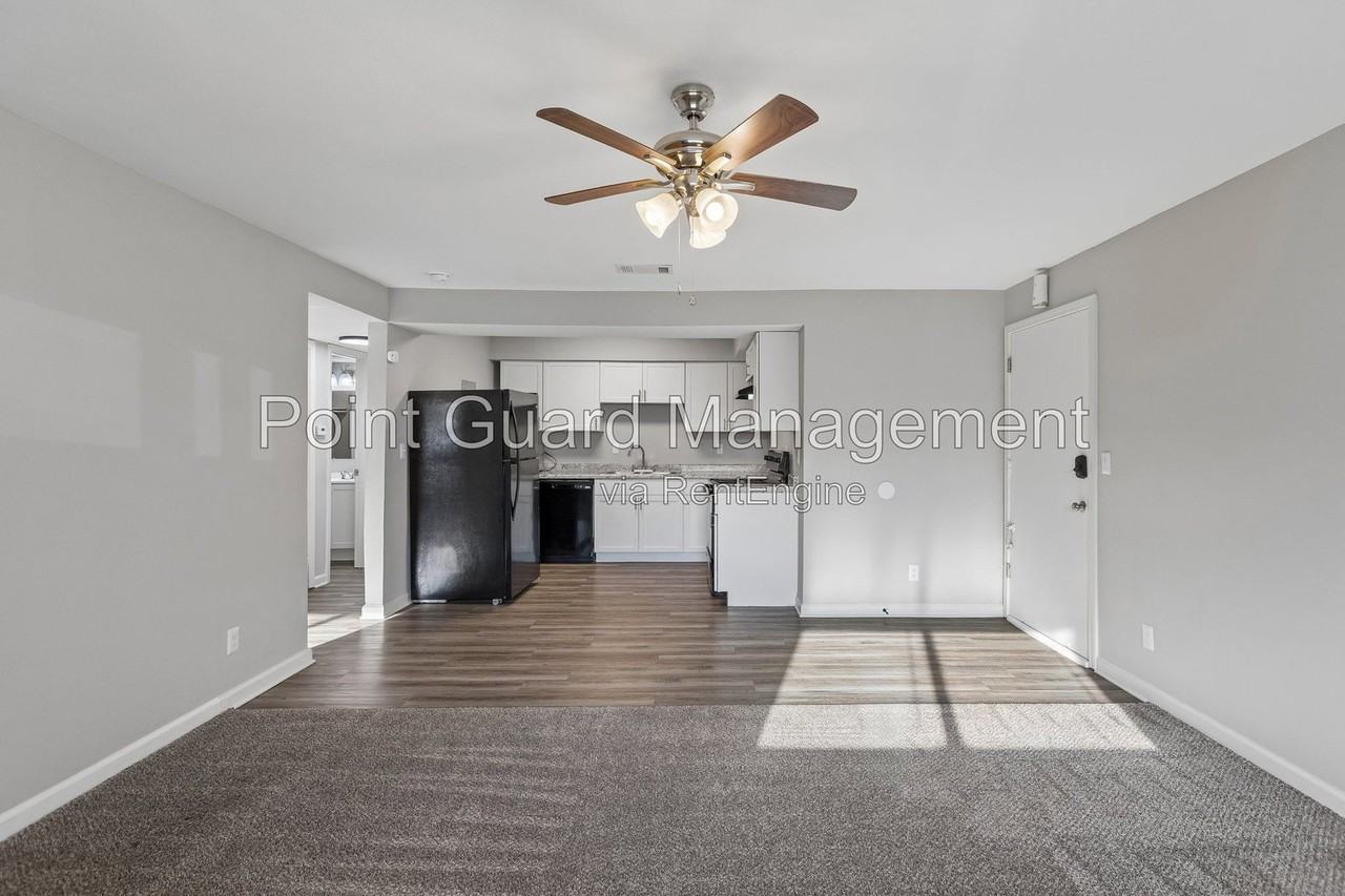 1404 Lee Dr #63 - Photo 2 of 21