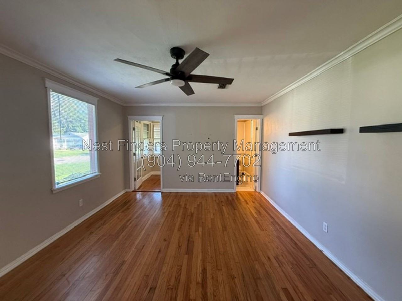 1309 Macarthur St - Photo 4 of 32