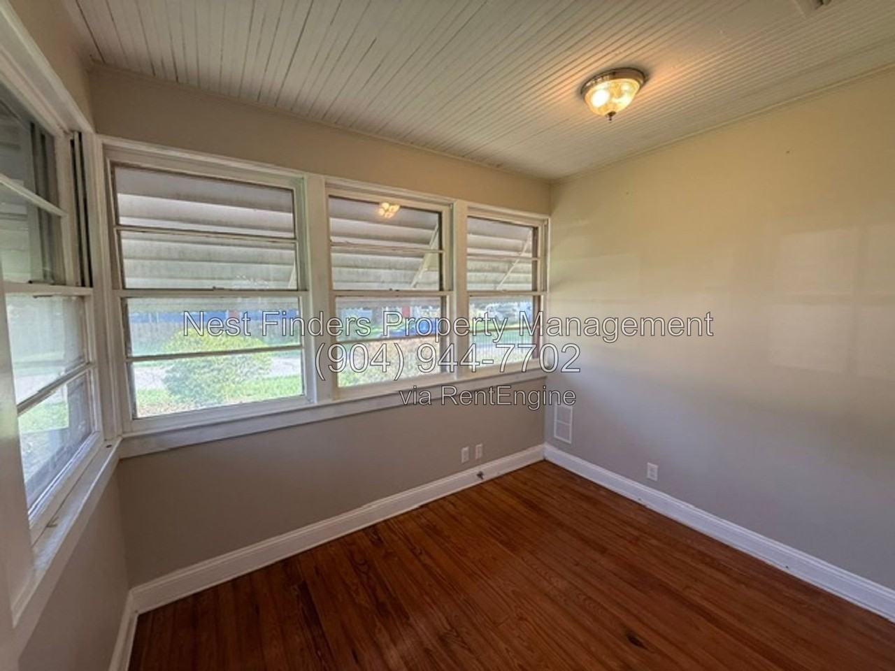 1309 Macarthur St - Photo 6 of 32