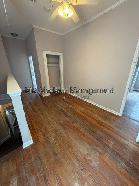 305 W 39th St - Photo 3 of 11