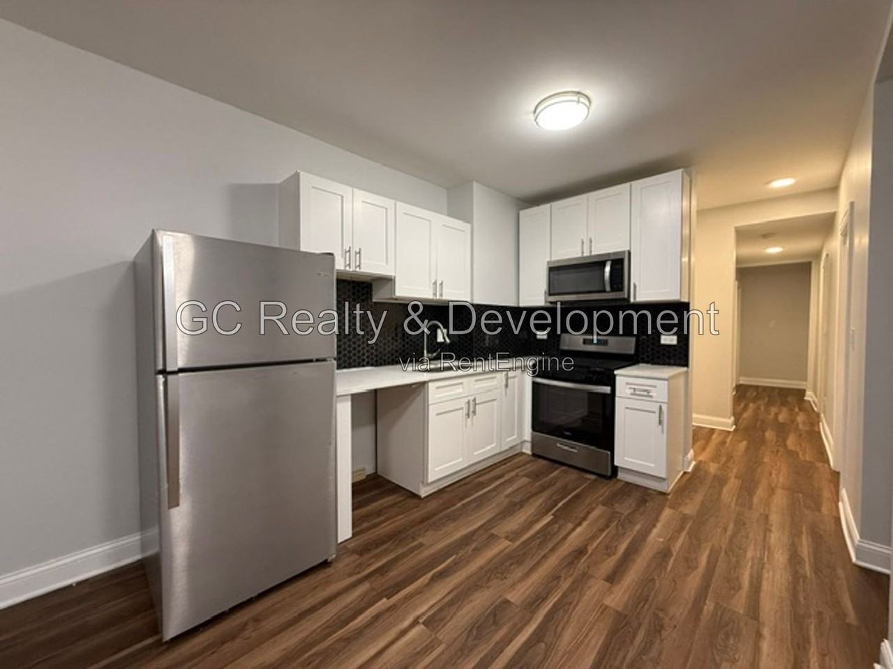 78 Pine Ave #2 - Photo 3 of 14