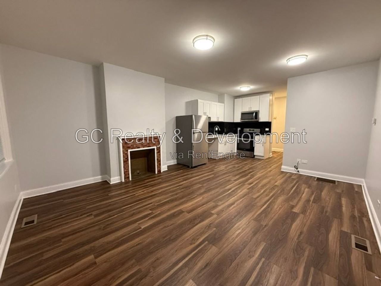 78 Pine Ave #2 - Photo 4 of 14