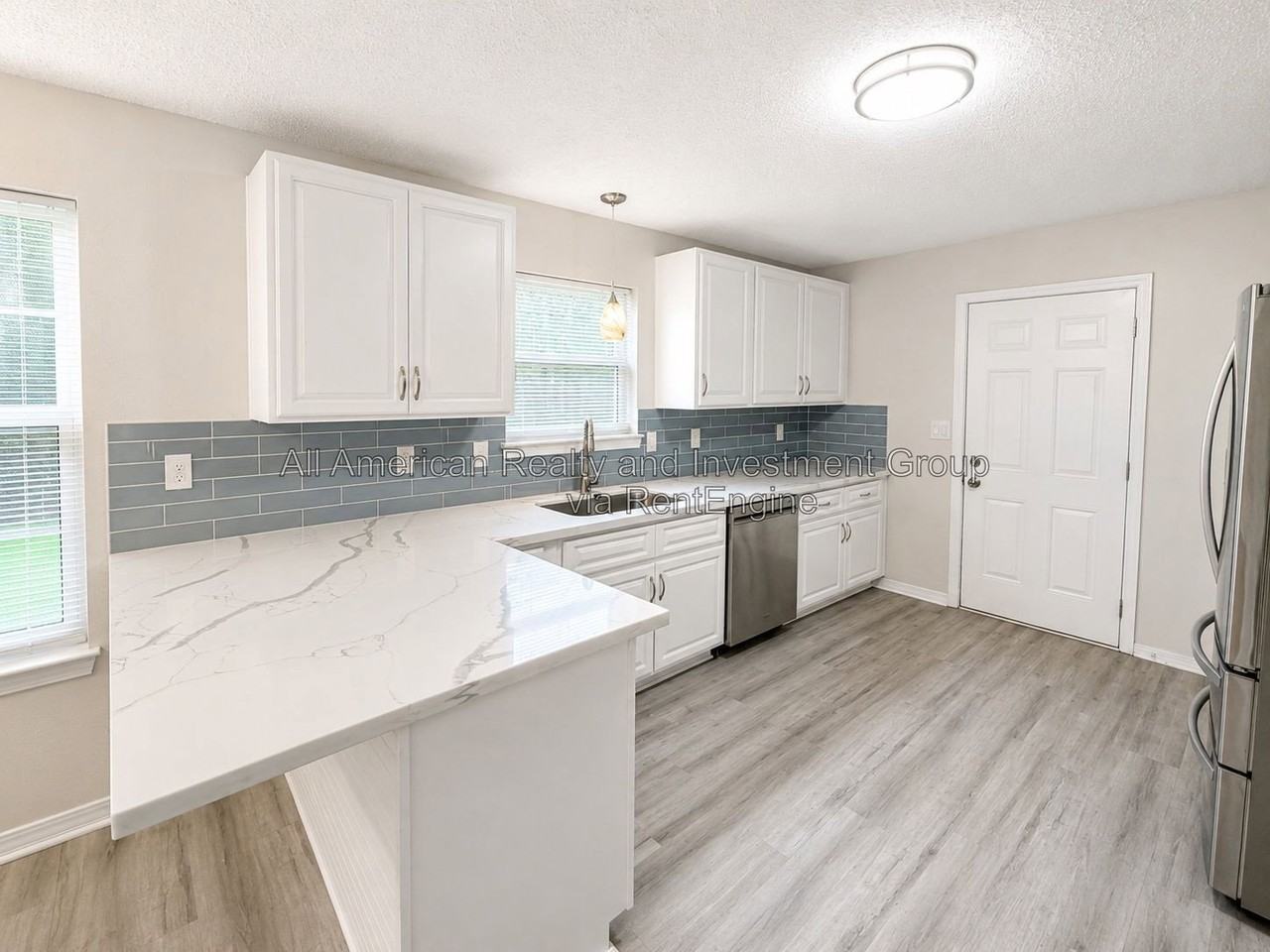 384 Pristine Water Ln - Photo 4 of 17