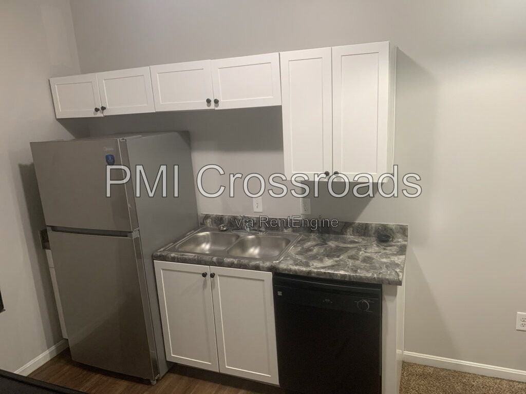 866 Taylor Station Rd #866-103 - Photo 5 of 22