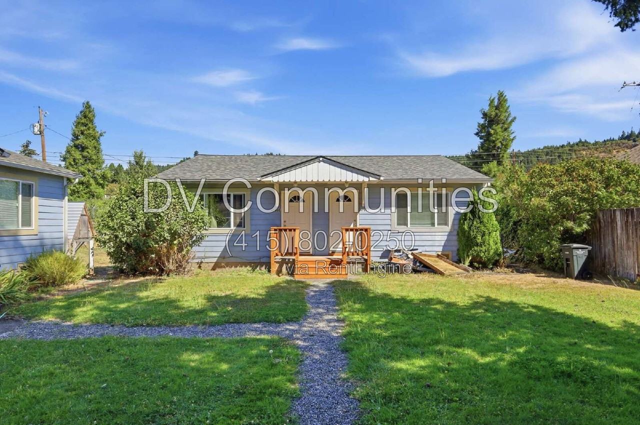47803 Harris St - Photo 3 of 32