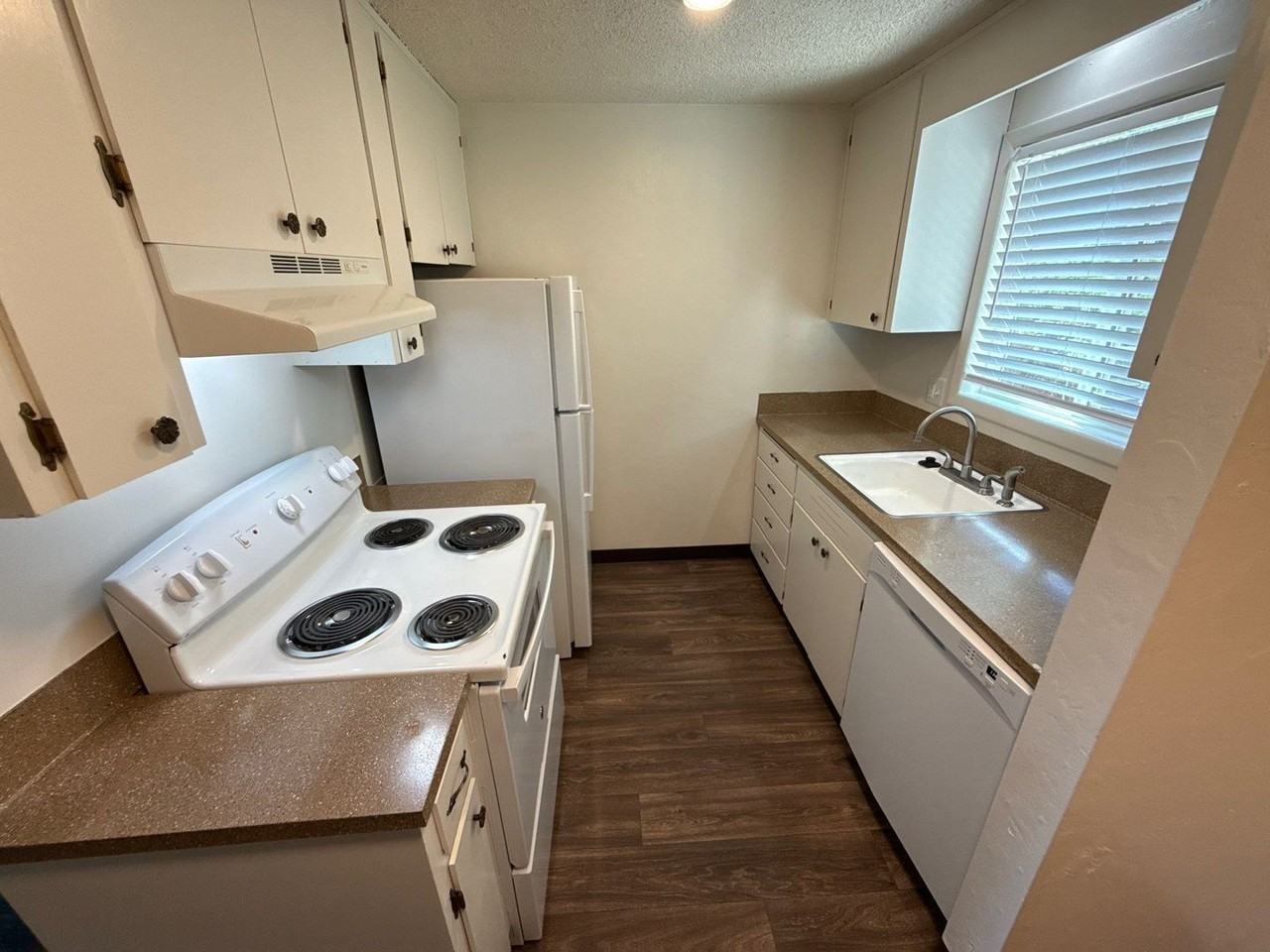 3342 Pringle Rd Se #D - Photo 7 of 21