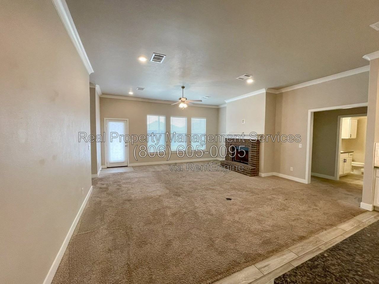 7347 99th St - Photo 3 of 15