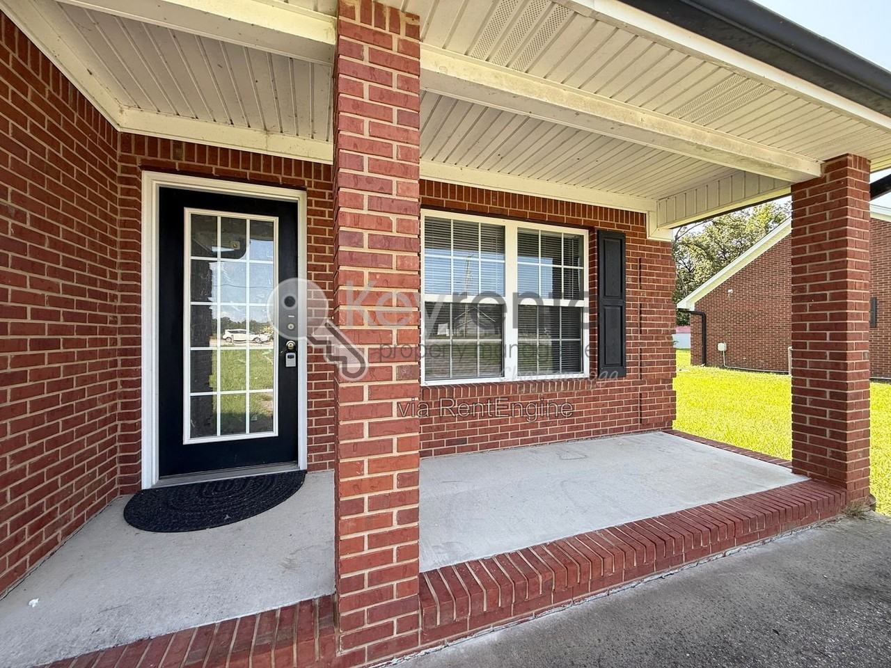 8400 Hixson Pike - Photo 2 of 12