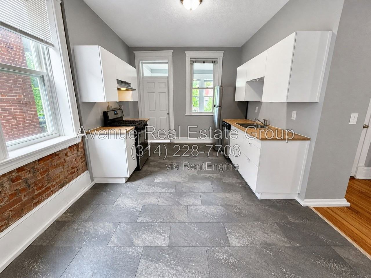 3325 Nebraska Ave #2F - Photo 4 of 13