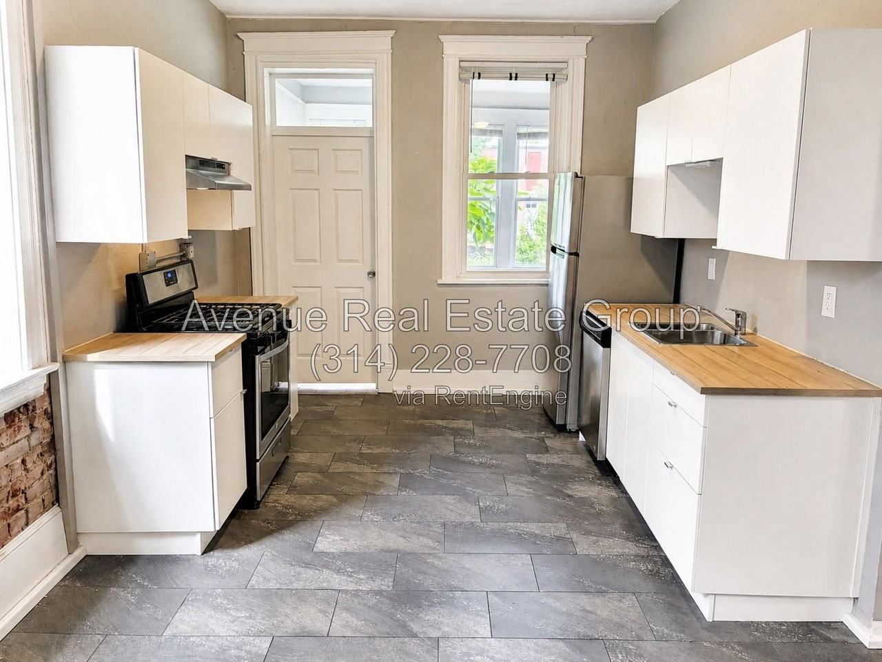 3325 Nebraska Ave #2F - Photo 5 of 13