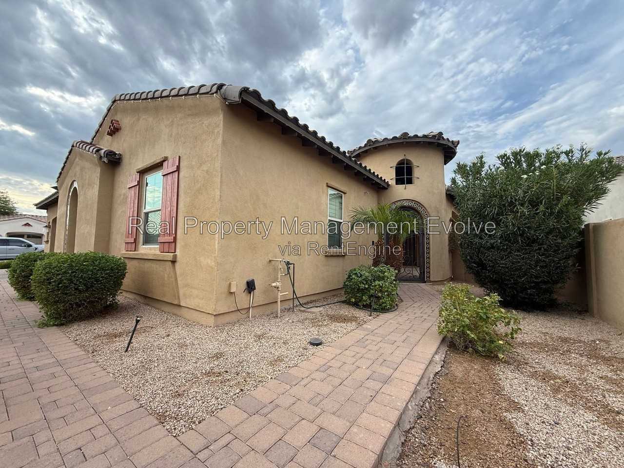 2307 E Mahogany Pl - Photo 4 of 50