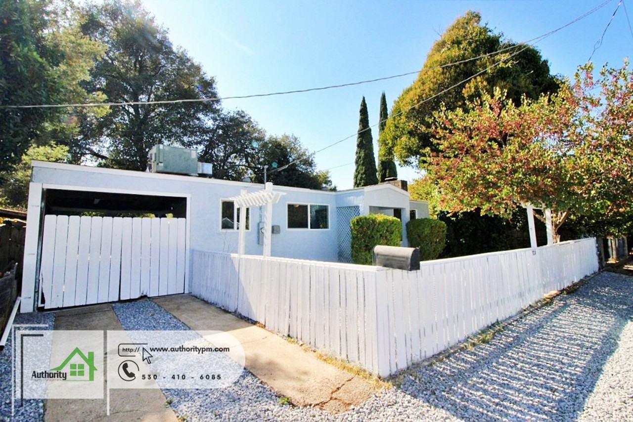 3210 Veda St - Photo 4 of 17