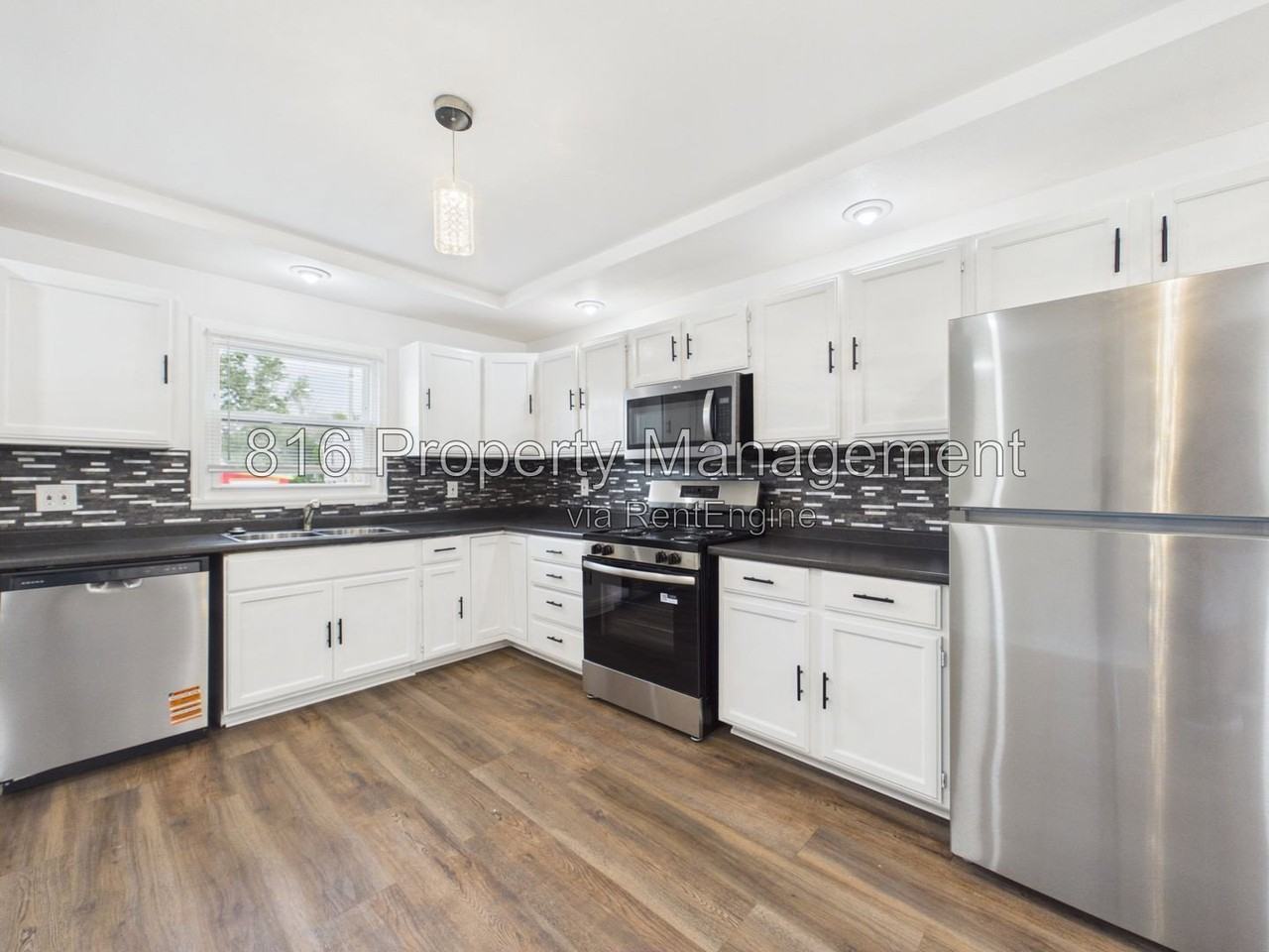 9109 E 44th St - Photo 7 of 22