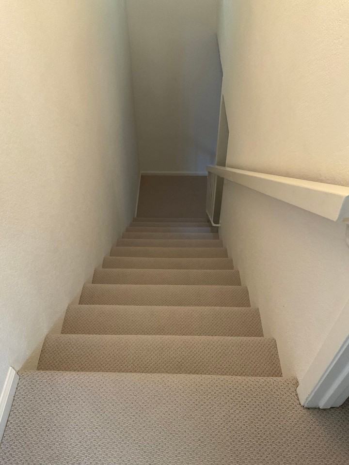 1061 Cedar Ct - Photo 4 of 22