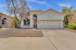 3261 W Ross Dr - Photo 1 of 1