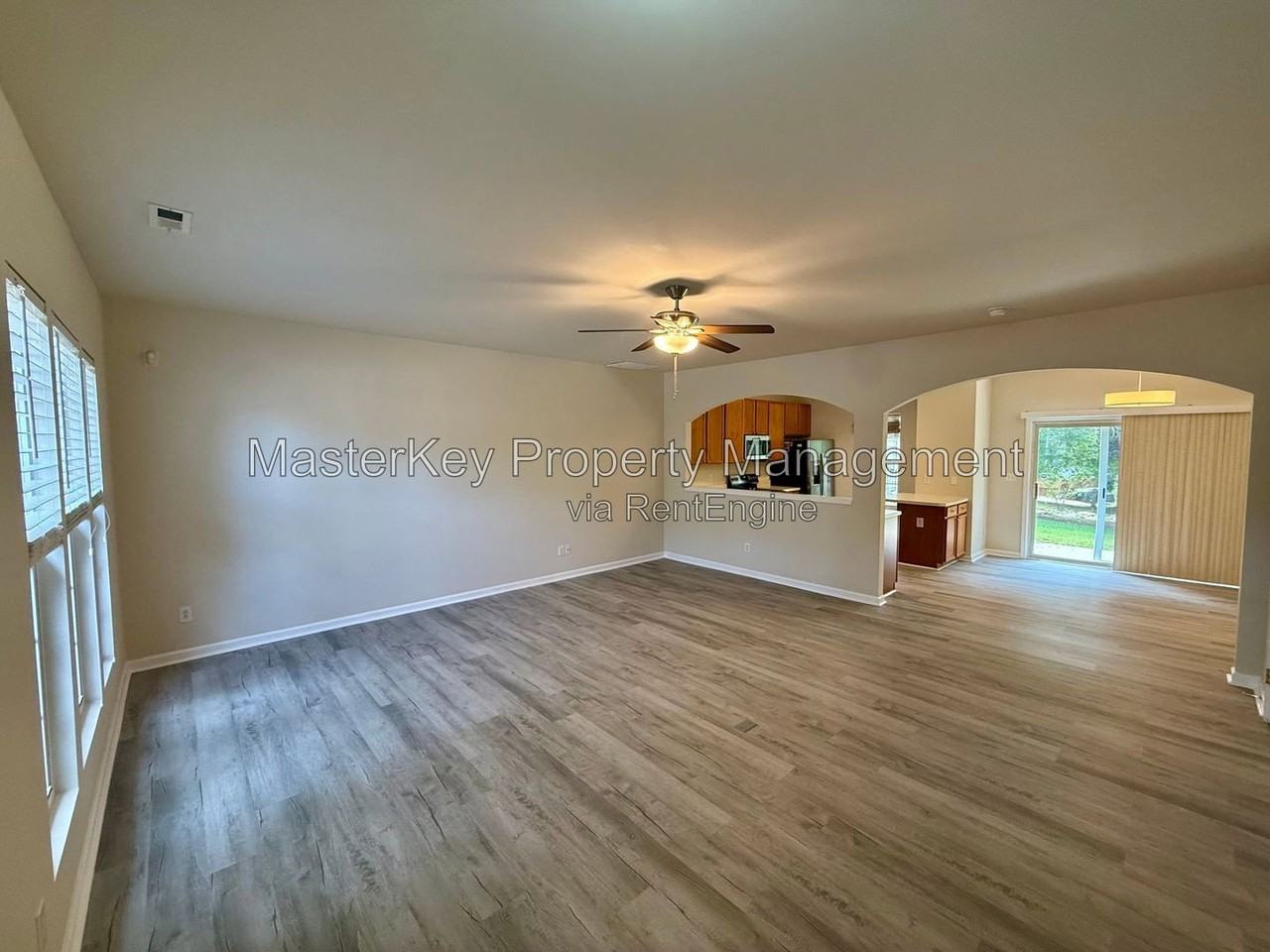 414 Walnut Woods Dr - Photo 6 of 24