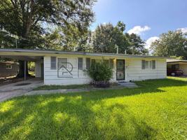 featured image of 3038 Lakewood Dr