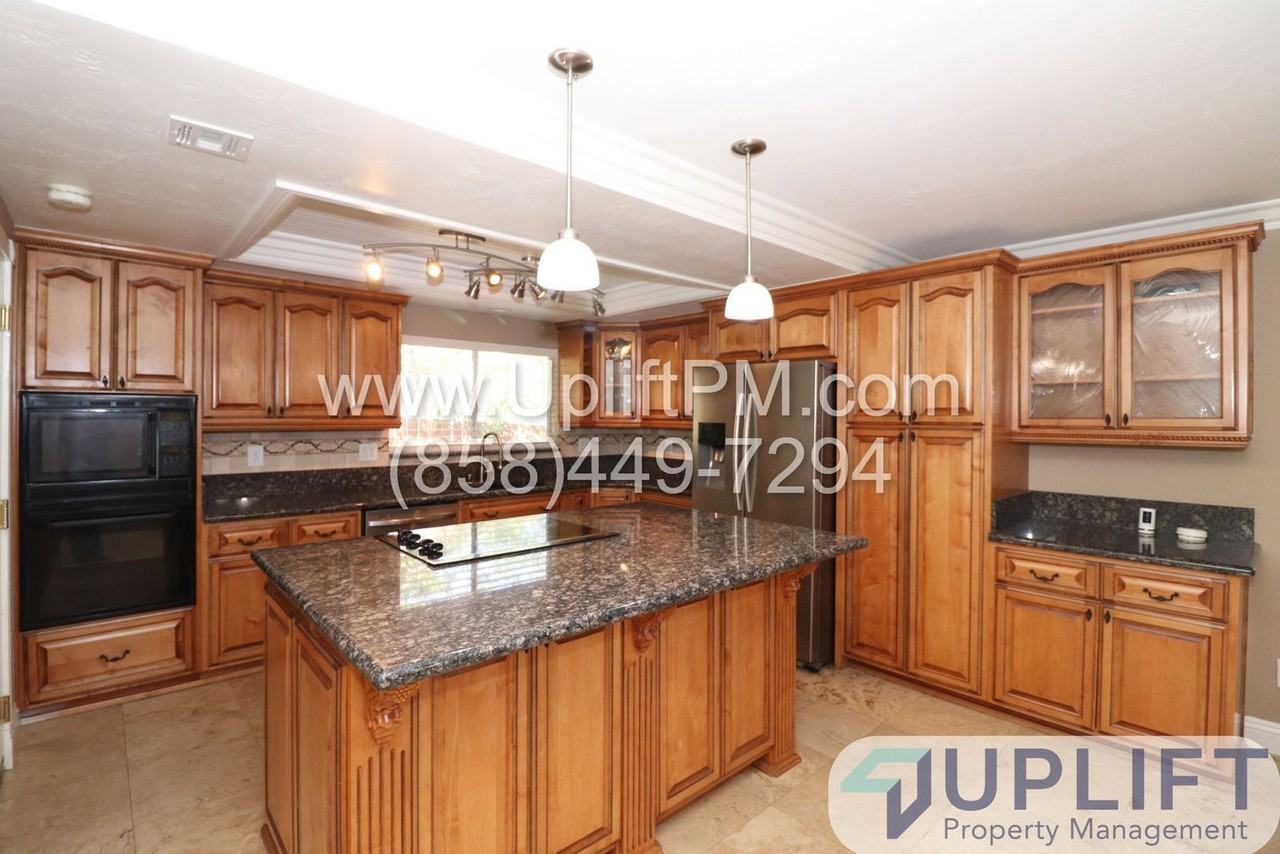 16015 Oakley Rd - Photo 5 of 17