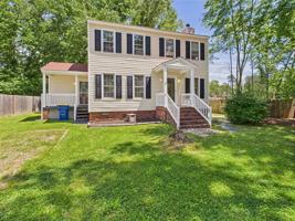 featured image of 10649 Genlou Rd