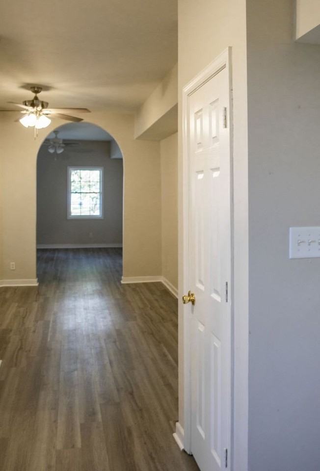 1208 N 22nd St - Photo 6 of 41