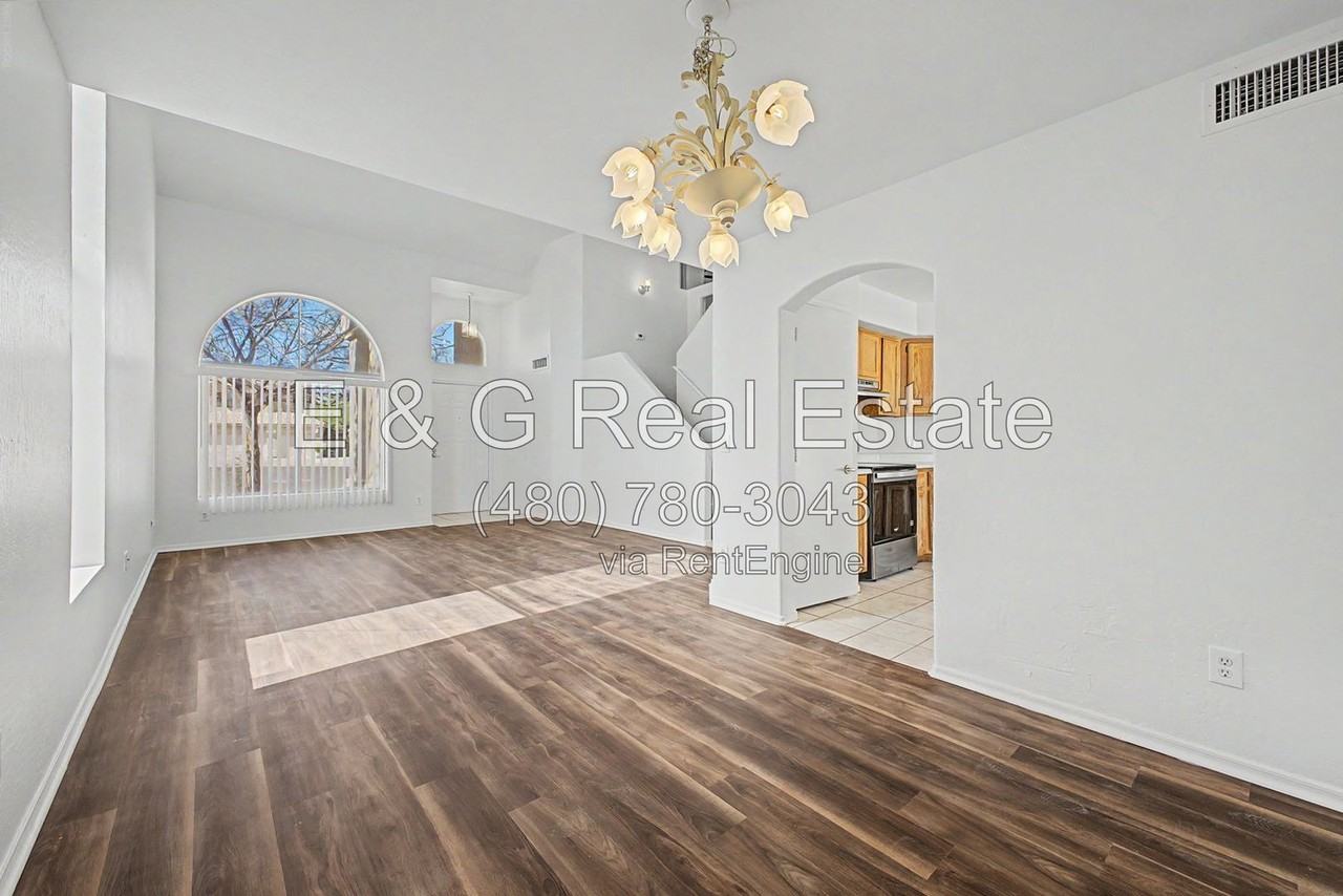 3121 E Wagoner Rd - Photo 5 of 37