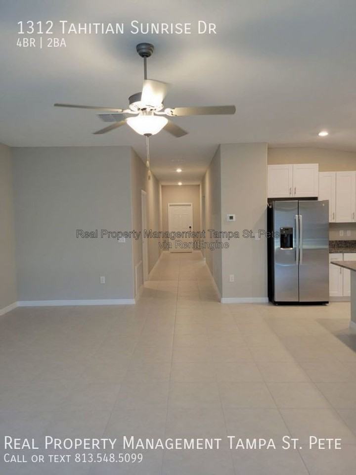 1312 Tahitian Sunrise Dr - Photo 4 of 37