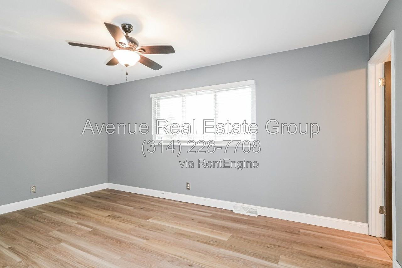 705 Wickerleigh Ter - Photo 3 of 20