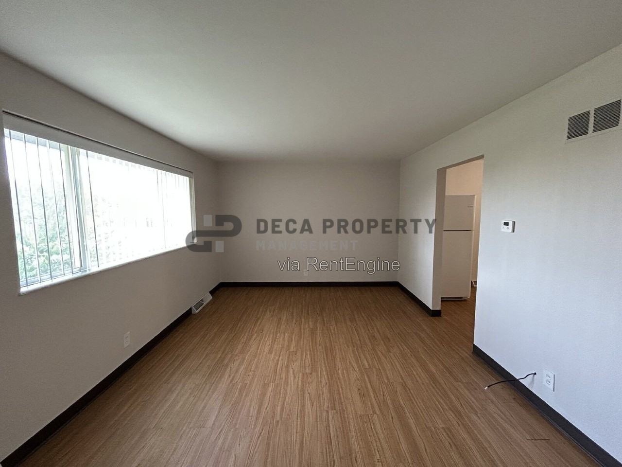 9385 Minerva Ave - Photo 2 of 9